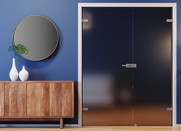 Легкая цельностеклянная дверь – вариант для тех, кто ценит комфорт, функциональность и стиль. 